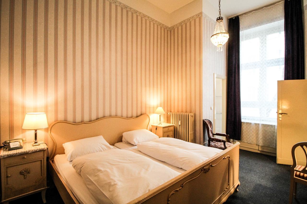 Hotel-Pension Funk Am Kurfuerstendamm Berlin Exterior photo